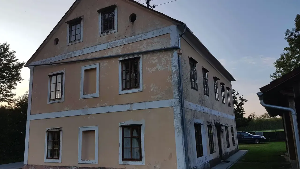 Fassadensanierung Wohnhaus – Vorher